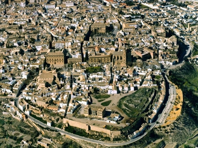 VIVIENDA UBEDA vivienda ubeda: