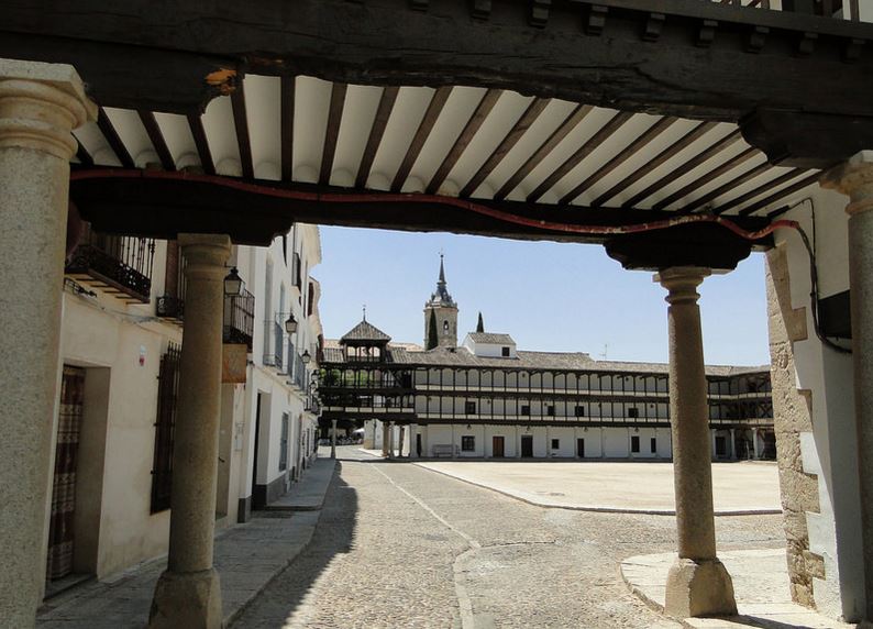 Plaza de Tembleque en toledo